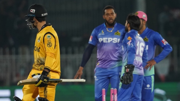 multan-sultans-vs-peshawar-zami