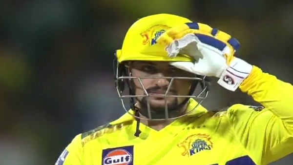 sameer-rizvi-sets-twitter-on-fire-with-first-ball-six-off-rashid-khan-on-ipl-batting-debut-wait-ti