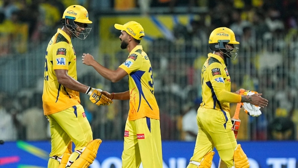 ruturaj-gaikwad-ms-dhoni-ipl-2024