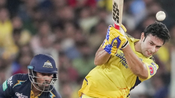 csk-vs-gt-dream11-ipl-2024-match-7-prediction-possible-playing-11-and-squads-ms-dhoni-shubman-gill-shivam-dube