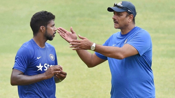 varun-aaron-reveals-how-his-plan-to-dismiss-alastair-cook-shocked-murali-vijay-in-2014-england-test