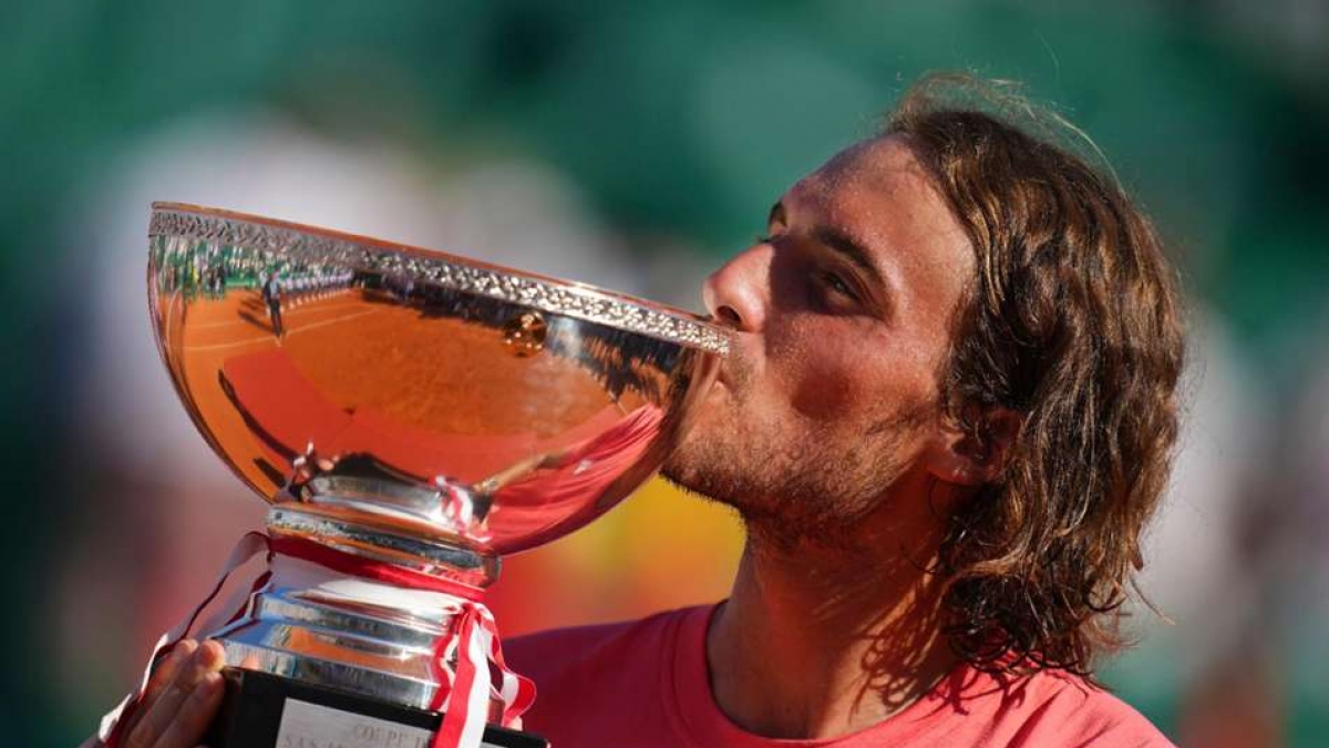 Stefanos Tsitsipas with the trophy after his Monte-Carlo Masters final victory over Casper Ruud