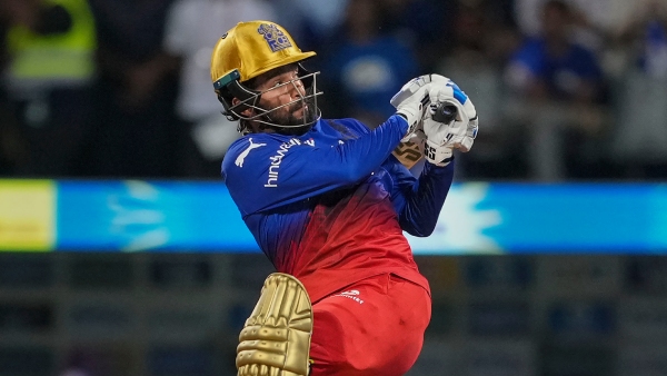 IPL 2024 SRH vs RCB Award Winners Man of The Match Rajat Patidar