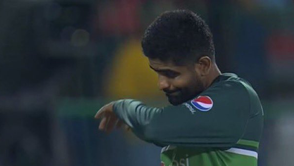 playing-in-ipl-better-than-playing-vs-pakistan-vaughan-refuses-to-apologise-for-disrespecful-comment