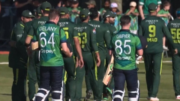 training-army-ki-outcome-gully-cricket-ka-top-memes-as-pakistan-as-they-lose-to-ireland-by-5-wickets
