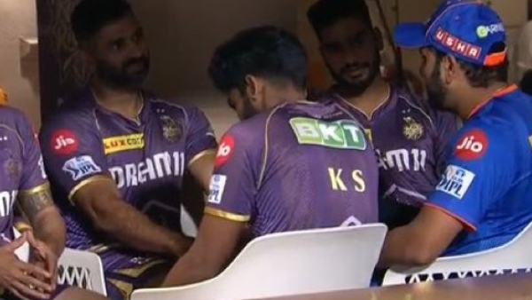 rohit-sharma-picture-in-kkr-dressing-room-sets-twitter-on-fire-sixth-trophy-as-captain-loading rohit-sharma-picture-in-kkr-dressing-room-sets-twitter-on-fire-sixth-trophy-as-captain-loading