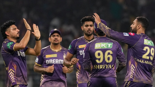 gt-vs-kkr-ipl-2024-who-will-be-the-top-four-wicket-takers-varun-chakravarthy-harshit-rana