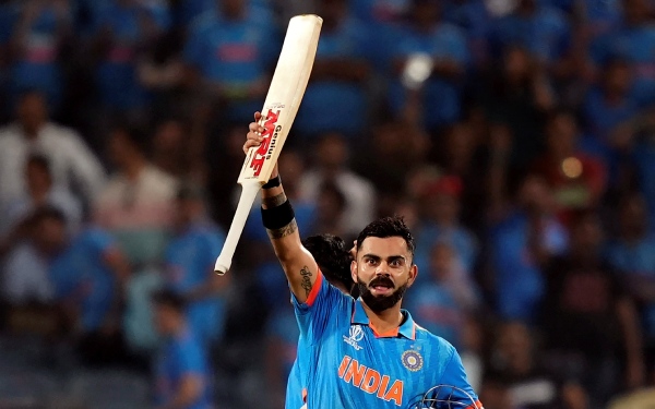 t20-world-cup-2024-virat-kohli-lands-in-usa-decision-to-play-in-ind-vs-ban-warm-up-match-left-on-him
