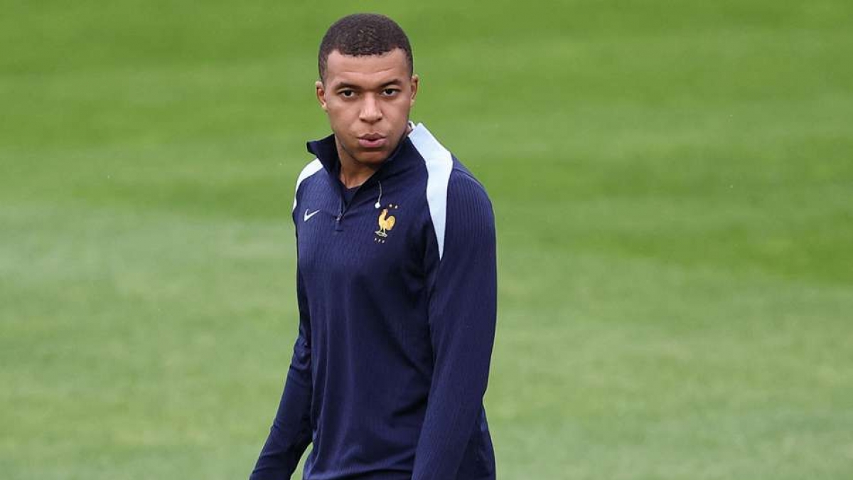 Kylian Mbappe accepts Olympics omission