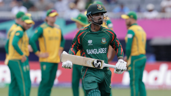 Who won Yesterday s T20 World Cup Match