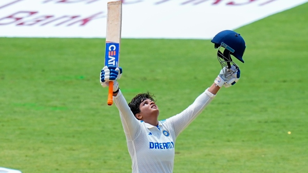 shafali-verma-becomes-second-india-women-batter-to-hit-test-double-hundred-twitter-reacts-ind-vs-sa