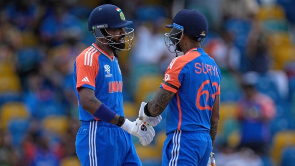toss-up-between-hardik-pandya-and-suryakumar-yadav-as-india-look-new-t20i-captain-decision-soon