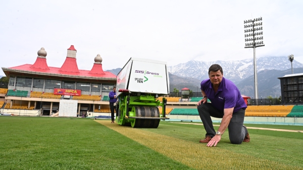 SIS Pitches Launches Guide to Cricket Pitch Systems to Enhance Quality of Playing Surfaces