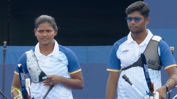 indian-mixed-archery-team-secures-semifinal-spot-with-thrilling-win-over-spain