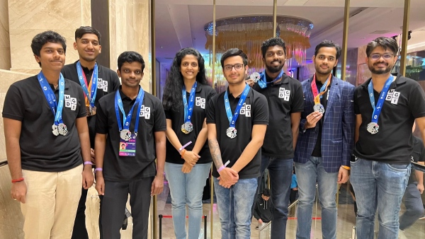 World Blitz Team Championships Arjun Erigaisi Beats Magnus Carlsen Team MGD1 Clinch Silver Medal