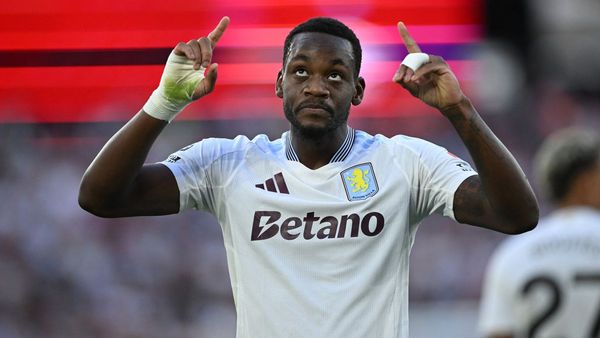 Villa Wins 2-1 at West Ham