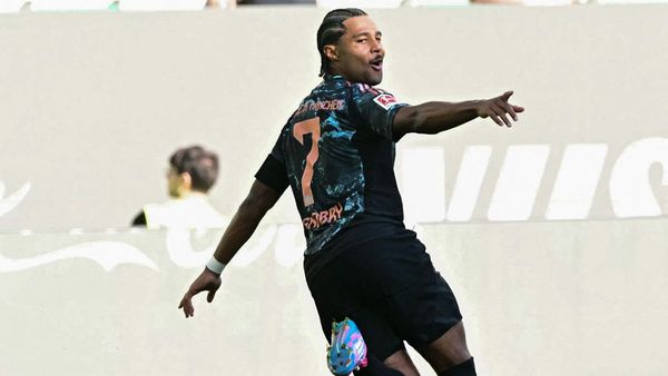 Bayern Wins; Kompany's Perfect Start