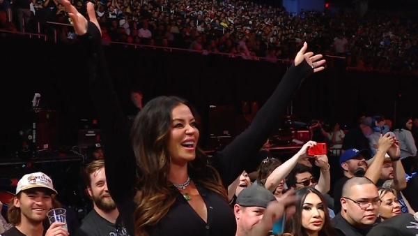 Candice Michelle on Raw image courtesy X