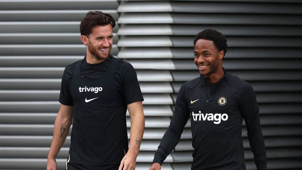 Chelsea Duo Train Apart Amid Exit Talks