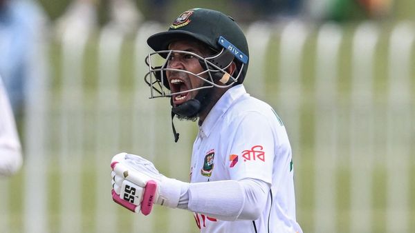 Bangladesh Ahead in Test vs Pakistan