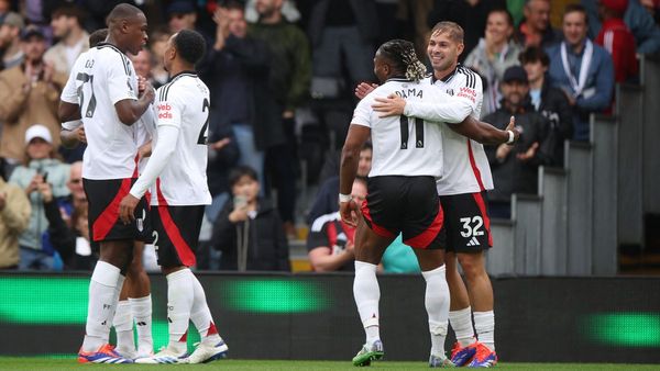 Fulham Beats Leicester 2-1 Fulham Beats Leicester 2-1