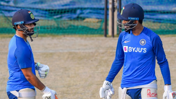 ind-vs-sl-1st-odi-kl-rahul-or-rishabh-pant-rohit-sharma-gives-his-opinion-pre-match-press-confence