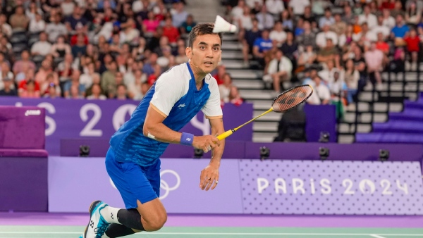 you-made-bharat-proud-lakshya-sen-loses-olympics-bronze-medal-match-in-paris-but-india-salutes-22-yo