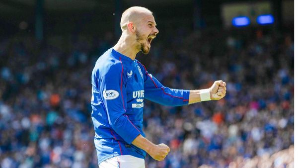 Rangers Win 2-1 Against Motherwell Rangers Win 2-1 Against Motherwell