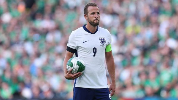 Kane Eyes 100 England Goals