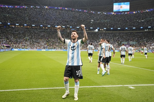 Lionel Messi Lionel Messi