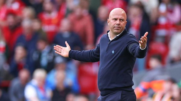 Liverpool Falls to Forest at Anfield