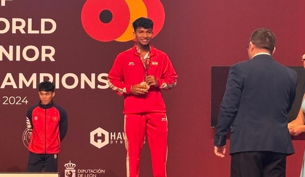 IWF Weightlifting Loganathan Dhanush creates History with Bronze Medal for India