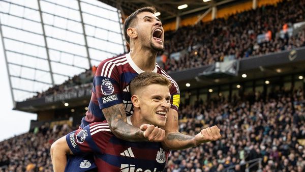 Newcastle's Stunning 2-1 Win Over Wolves