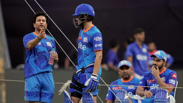 IPL 2025 Sachin Tendulkar Wants Mumbai Indians To Retain Rohit Sharma