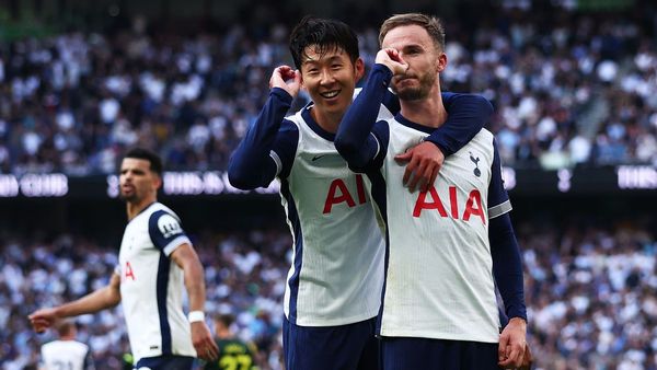 Tottenham Beats Brentford 3-1 in London Derby