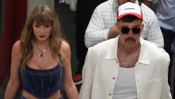 taylor-swift-cheers-travis-kelce-s-touchdowns-a-match-made-in-arrowhead-stadium-heaven