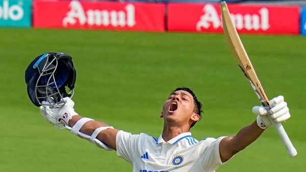 yashasvi-jaiswal-feels-like-sachin-tendulkar-r-ashwin-bullied-team-indias-fun-flight-to-kanpur