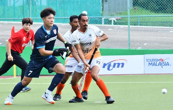 Sultan of Johor Cup PR Sreejesh makes coaching debut with Victory as India secure 4-2 2 win over Japan Sultan of Johor Cup PR Sreejesh makes coaching debut with Victory as India secure 4-2 2 win over Japan