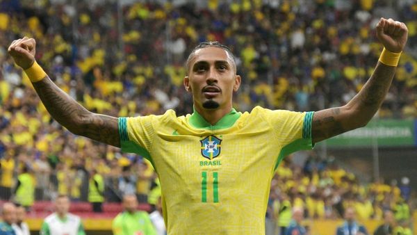Brazil Beats Peru 4-0 with Raphinha's Goals