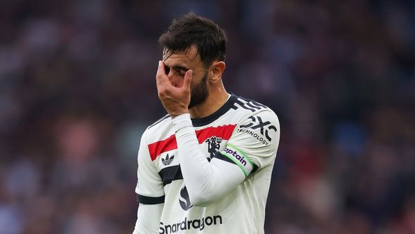 Fernandes Prepares for Portugal Amid United Struggles