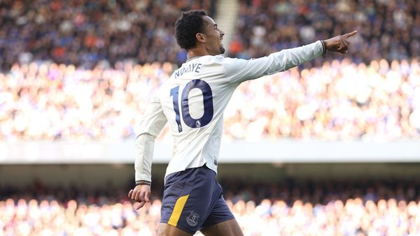 Everton Defeats Ipswich Town 2-0 in Premier League