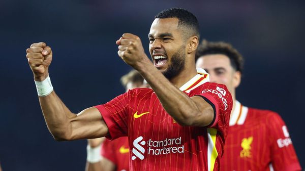 Gakpo Leads Liverpool to EFL Cup Victory