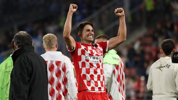 Juanpe Celebrates Girona's Champions League Win Juanpe Celebrates Girona's Champions League Win