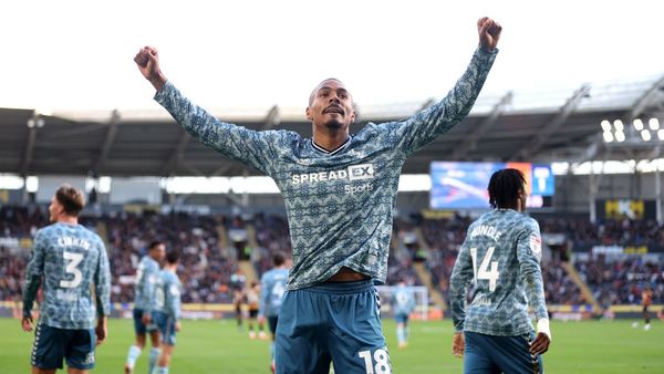 Referee Apologises to Hull City After Loss