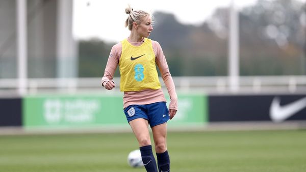 Williamson Enjoys England Duty Amid Arsenal Struggles