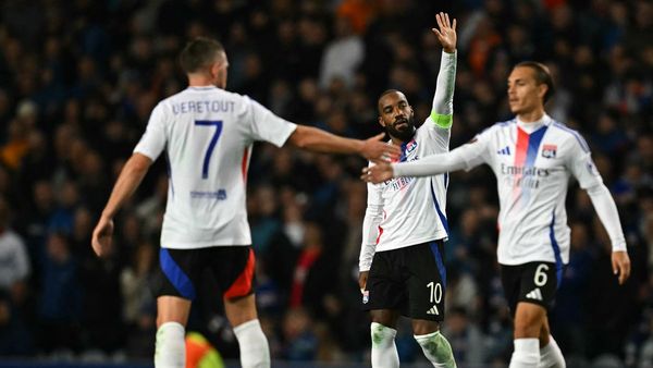 Lyon Outclasses Rangers 4-1 in Europa League