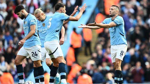 Kovacic Stars as City Defeats Fulham 3-2 Kovacic Stars as City Defeats Fulham 3-2