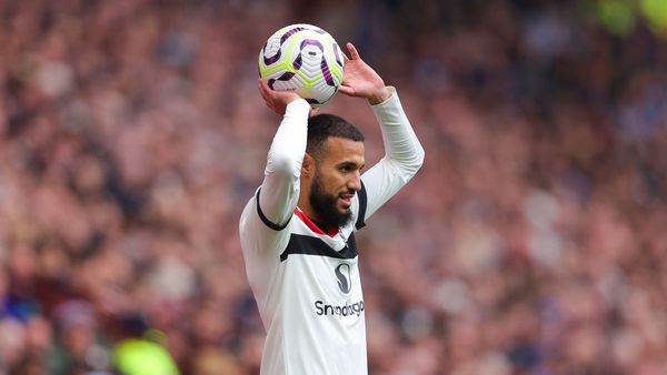 Mazraoui Out After Heart Surgery at United