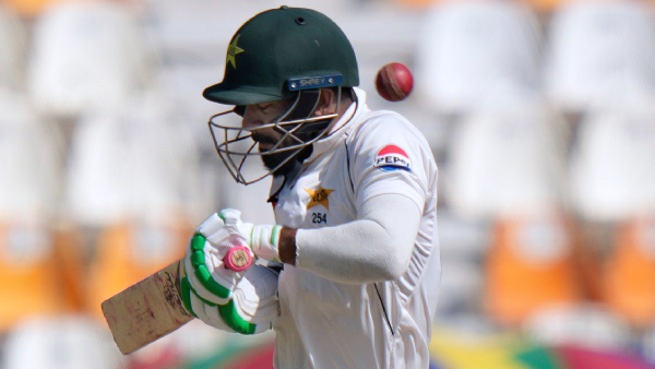 PAK vs ENG Mickey Arthur Tweet