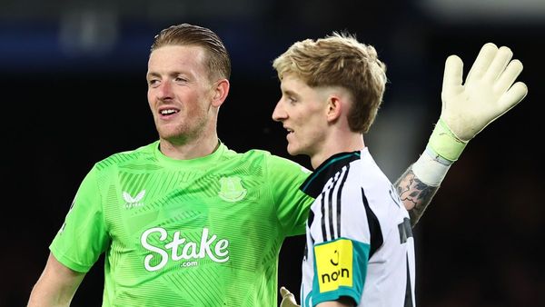 Pickford's Key Penalty Save for Everton